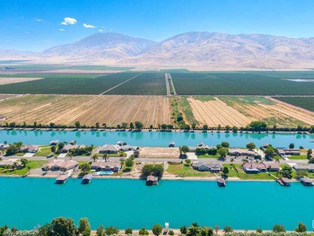 Land for sale in Arvin, California
