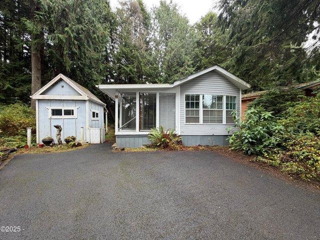 House for sale in Oregonia