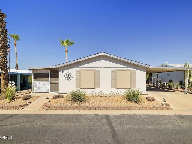 House for sale in Apache Junction, Arizona