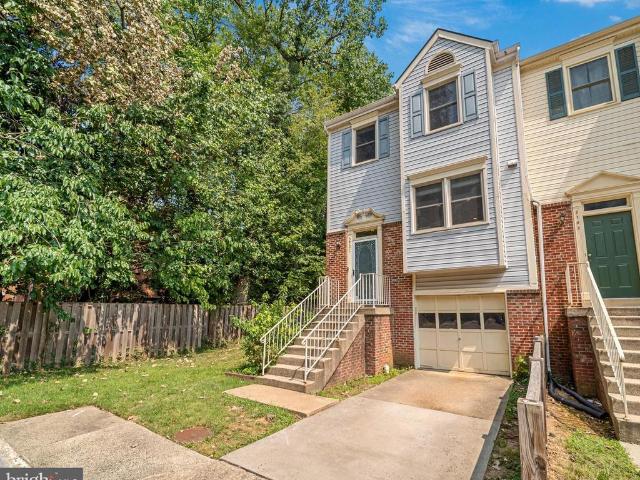 Townhouse for sale in Virginia