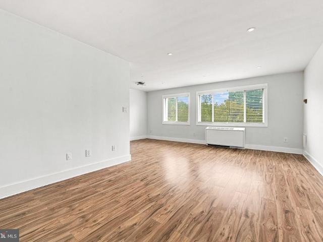 Condo for sale in Virginia