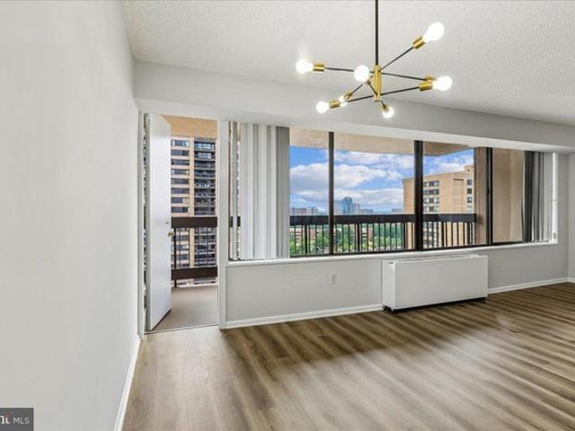 Condo for sale in Virginia