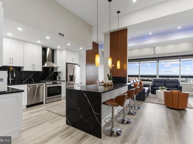 Condo for sale in Falls Church, Virginia