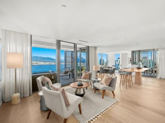 Property for sale in Lower Robson, Vancouver