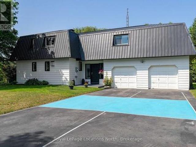 House for sale in Clearview, Ontario