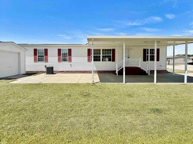 House for sale in New Haven, Michigan