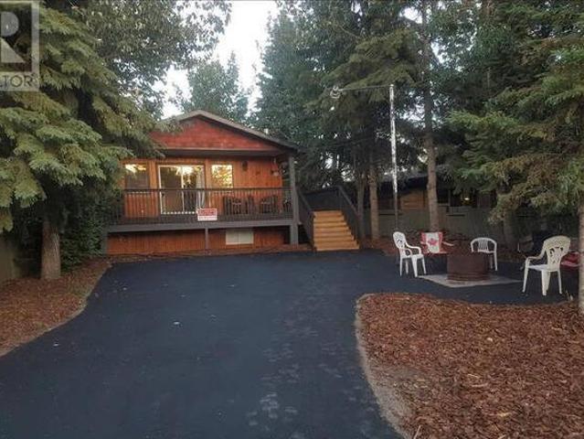 House for sale in Wedgewood, Alberta