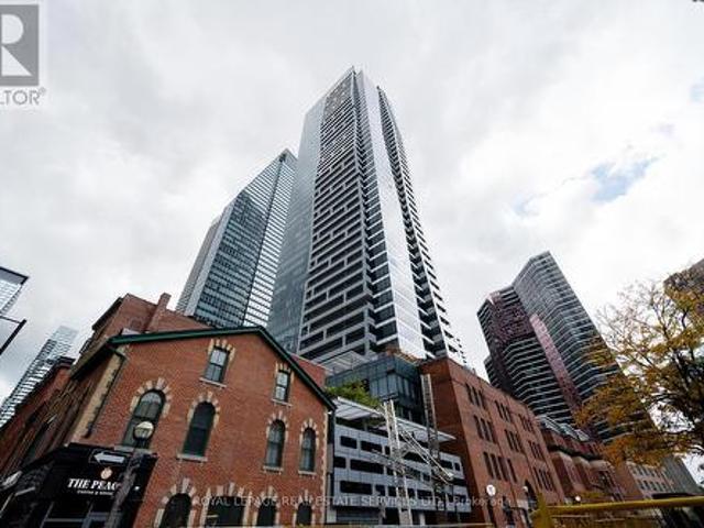 Condo for sale in Toronto Centre, Toronto