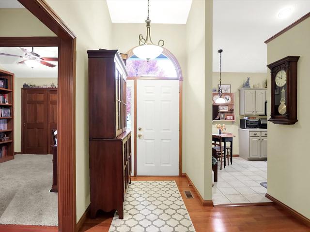 Condo for sale in New Palestine, Indiana