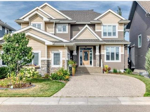 House for sale in Windermere Neighbourhood, Edmonton