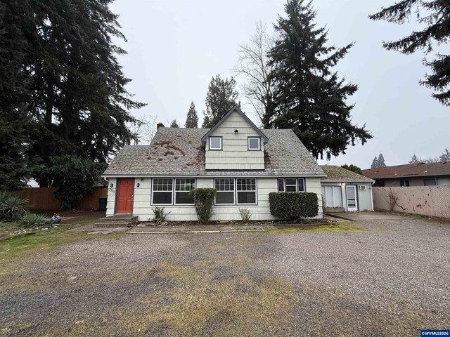 House for sale in Oregonia