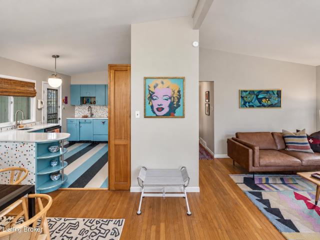 House for sale in Buechel, Louisville