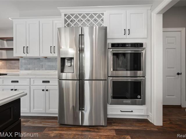 House for sale in Marion Township, Howell