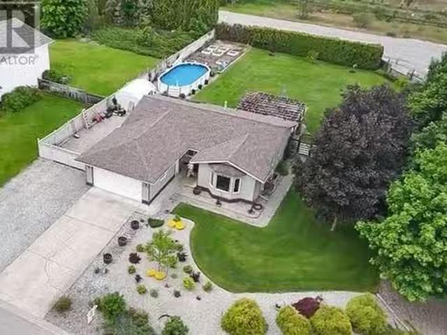 House for sale in Winfield, British Columbia
