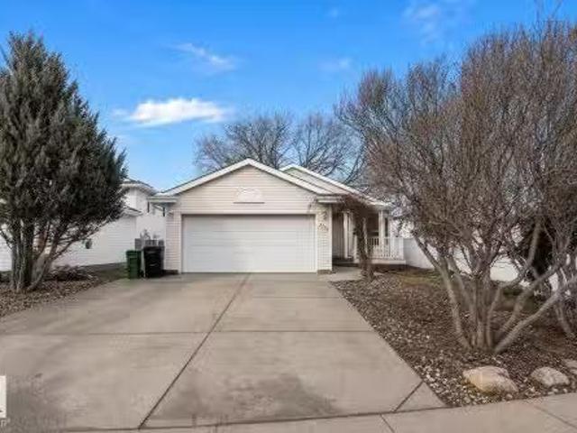 House for sale in Wedgewood, Alberta