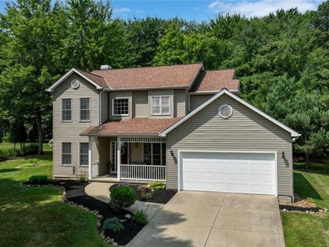 House for sale in Hinckley, Ohio