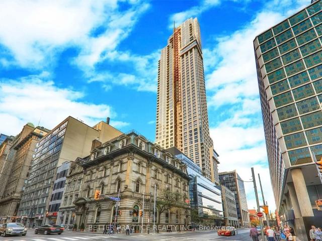 House for rent in Toronto Centre, Toronto
