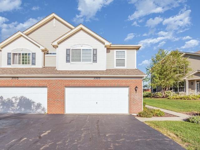 Townhouse for sale in Plano, Illinois