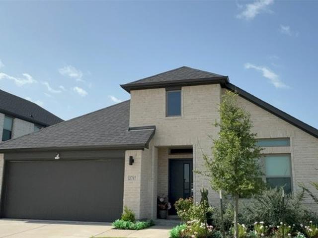 House for sale in Farmersville, Texas