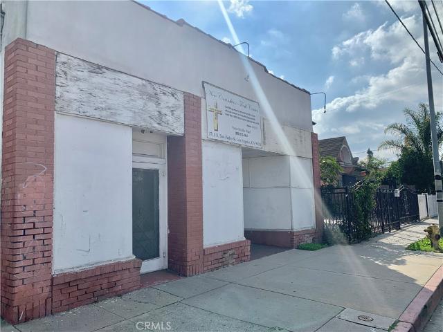 Property for sale in Canoga Park, California