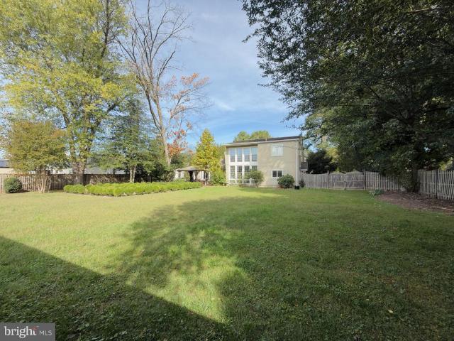 House for sale in Woodley Hills, Mount Vernon