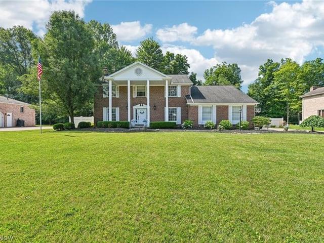 House for sale in Canfield, Ohio