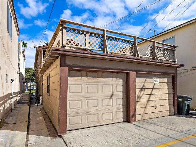 House for sale in Corona Del Mar, California