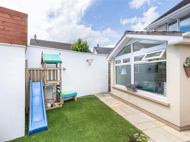 Detached House for sale in Cobh, South Tipperary