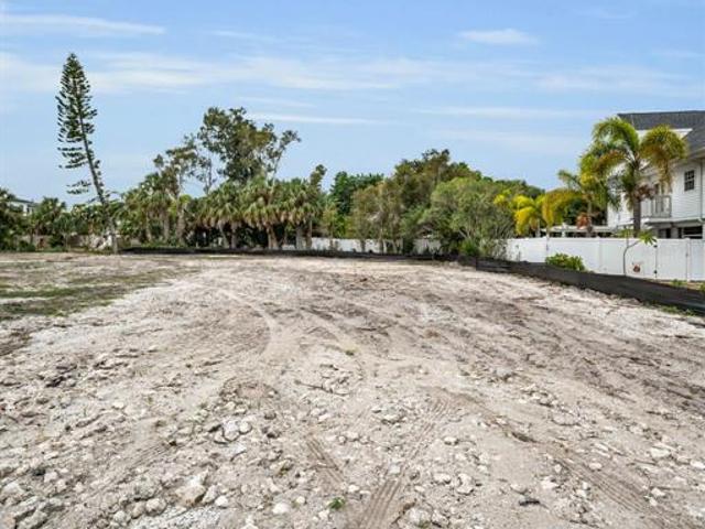 Property for sale in Indian Rocks Beach, Florida