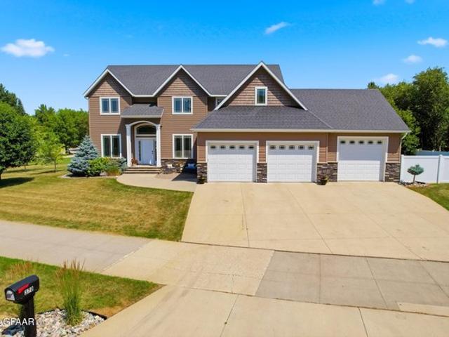 House for sale in Grand Forks, North Dakota
