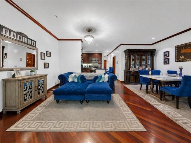 Duplex for sale in Arverne, New York