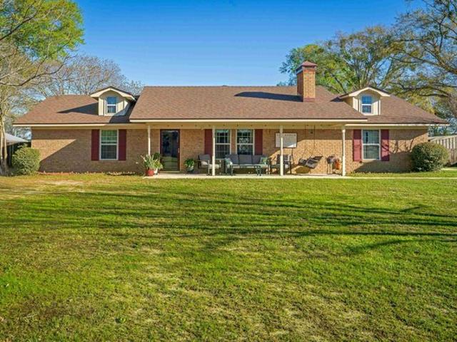 House for sale in Harrison, Texas