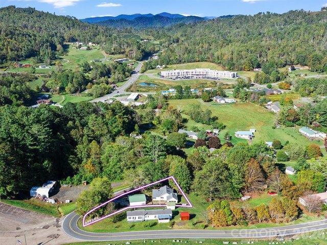 House for sale in Bakersville, North Carolina