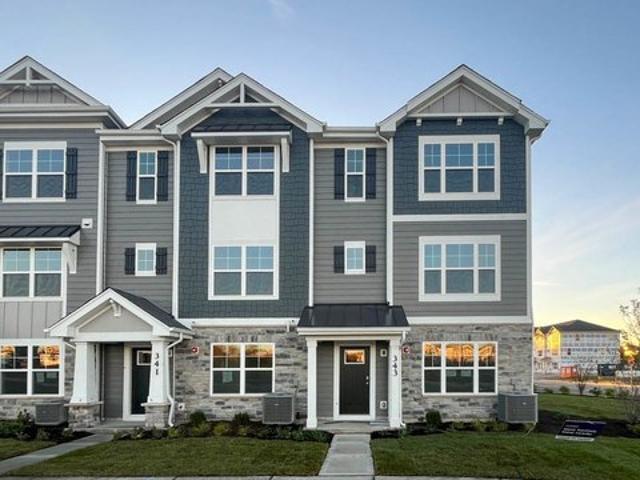 Townhouse for rent in Saint Charles, Iowa