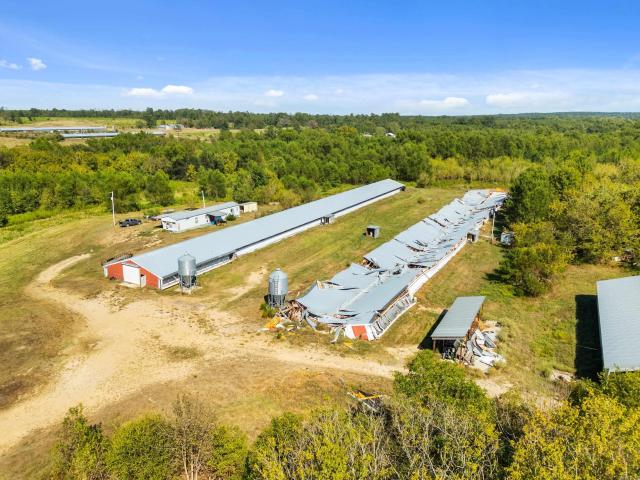 House for sale in Burtsell, Okolona