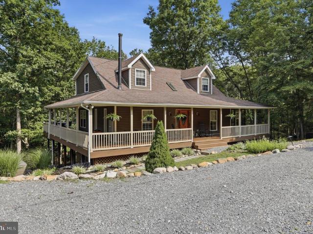 House for sale in Paw Paw, West Virginia
