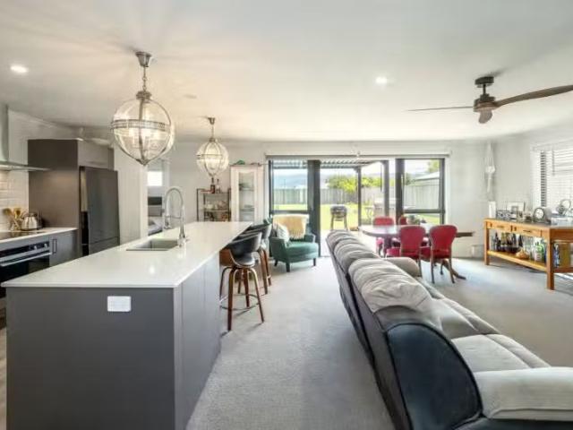 House for sale in Carterton, Wellington