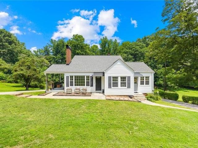 House for sale in Millers Creek, North Carolina