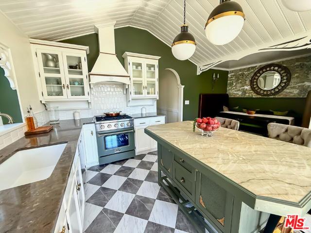 Property for rent in Los Alamos, California