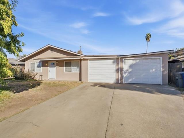 House for sale in Parlier, Fresno County