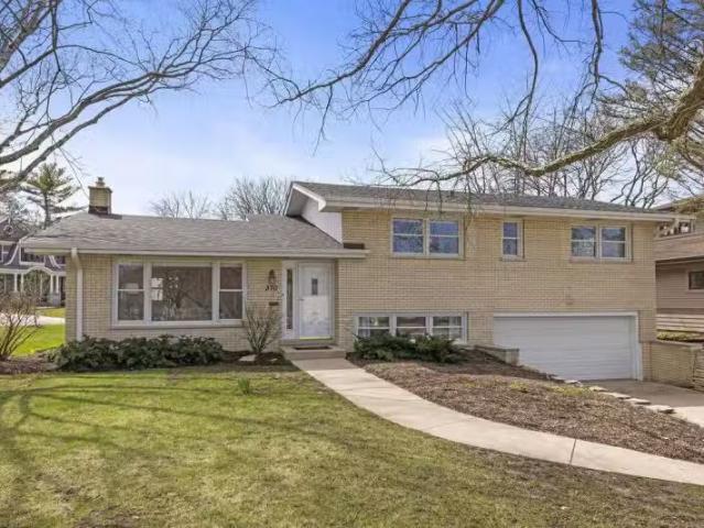 House for rent in Naperville