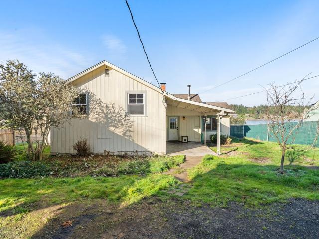 House for sale in Shelton, Washington