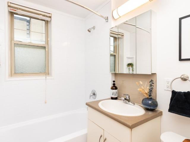 Apartment for rent in East St. Paul, Manitoba