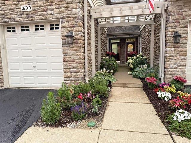 Condo for sale in Wauconda, Illinois