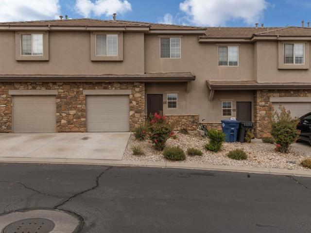 Townhouse for sale in Washington, Utah