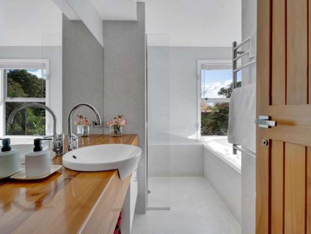 House for sale in Hillsborough, Taranaki