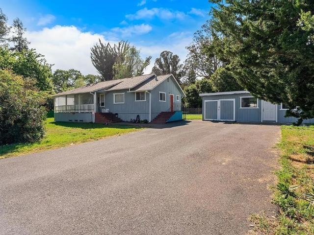 Commercial for sale in Petaluma, California