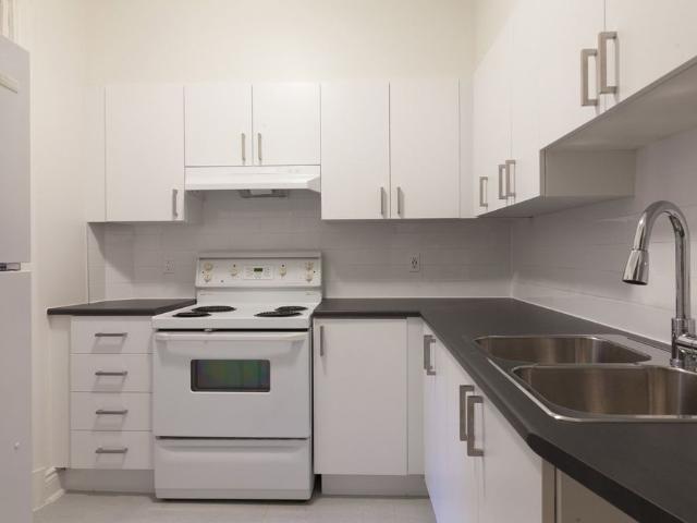 Apartment for rent in St. Leonard's, Quebec