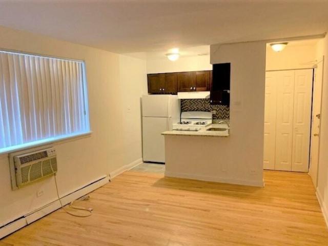 Condo for rent in Chicago Park, Illinois