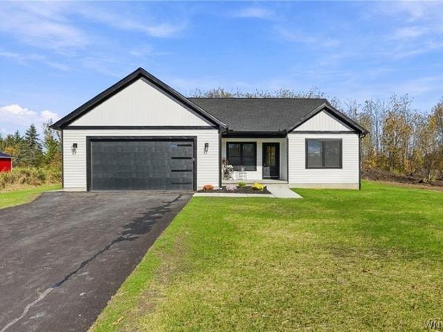 House for sale in Sanborn, Niagara County